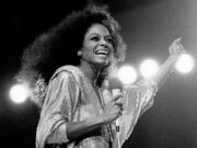 KALENDÁRIUM (március 26.) • 1944 – Diana Ross amerikai énekesnő, színésznő, a S…