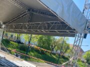 A Szentesi Művelődési Központ munkatársai azon munkálkodnak napok óta, hogy a re…