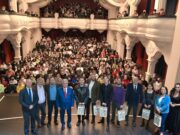 Szentesi művészek gálája a sportcsarnokért…