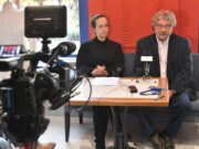 Pezsgős vacsorával folytatódnak a bérletes előadások…