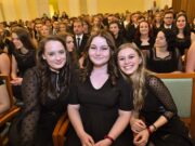 Boros szalagavató (képek)…