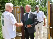 A család a legfontosabb, a kutyafáját!…