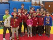 Érmekkel várták a télapót…