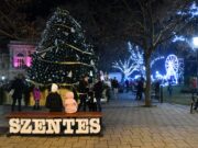 Megkezdődött a várakozás időszaka, ünnepi díszbe öltözött a város…