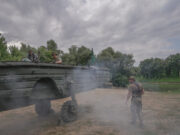 A műszaki képességek egyik fő eleme az úszóaljzatú híd- és kompátkelőhelyek épí…