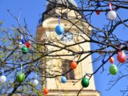 Húsvétváró a Kossuth téren…