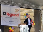 Matteo Cammisa bűvész varázsolja el a színpadon a közönséget!…