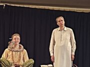 A Szent Mihály Szekere Vándorszínház előadásában „Egy Istenarc van eltemetve ben…