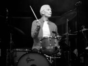 Ma egy ikon távozott… Nyugodj békében Charlie Watts!…