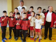 A mai napon 12 versenyzőnk birkózott meg a Mikulás csomagjaiért.Több mint 120 ke…