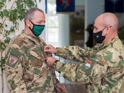 Előléptetésekkel kezdődött a heti vezetői értekezlet….