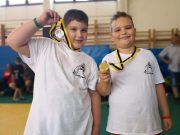 Csíptük a darazsakat….