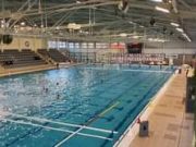 A fiúk már melegítenek! Hamarosan kezdünk!…