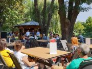 Megnyílt a Smoke & Meat Dózsa kert…