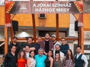 A színház házhoz megy…