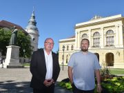 Két színházi előadás lesz az idei Szentesi Nyári Szabadtéri Színház keretein bel…