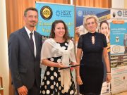 Kiválósági Díjat kapott Mácsai Anita, a Zsoldos tanára…