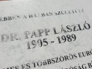 Újra régi fényében a Dr. Papp László szülőházán lévő emléktábla…