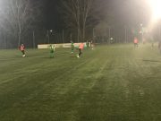 Ismét felkészülési mérkőzés a műfüves pályán………