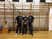 Egy kis szülői meglepetés így az ünnepek közeledtével. Habár ilyen csapattal ne…