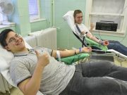 85-en nyújtották karjukat, adták vérüket…