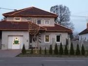 Karácsonyi hangulat a Jókai utcán (videó)…