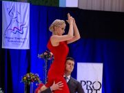 A tíztánc legjobbjai a sportcsarnokban…