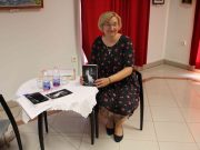 Nem lányregény Kristin M. Furrier új könyve…