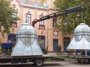 Most emelik be a Petőfi két toronykupoláját…