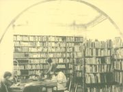 Négy érdekes fotó a Városi Könyvtár életéből a nyolcvanas évekből. A 3. képen eg…