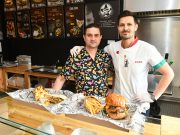 Kézműves hamburgerek Szentes kultikus helyén, a Panorámában…