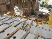 Belső képek az épülő színházból…