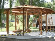 Kávézó pavilon épül a Kurca partján…