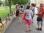 Kerítés-kiállítás az Erzsébet téren…