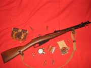 Engedély nélkül tartott fegyvert…