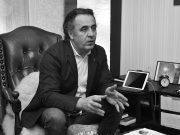 Tragikus hirtelenséggel 52 éves korában elhunyt Gurdon Lajos pszichológus…