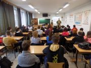 A Magyar Honvédség szegedi toborzó iroda munkatársai, valamint a 37. II. Rákóczi…