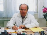 Ötven éven át gyógyította Szentes és a környező települések betegeit – Dr. Kispál Mihály (1937-2020) főorvosra emlékezünk