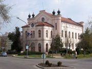 Járványhelyzetben is kiszolgálják az olvasókat…