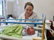 Anyukája és nagypapája után vajon dzsúdós lesz Igor, az első szentesi újévi baba?