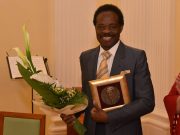 Dr. Hayfron William főorvos az idei év Bugyi Emlékérmese…