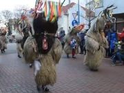 Karneváli forgatag a sétáló utcán (videó)…