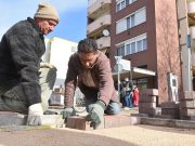 Jövő héten fejezik be kettős mini körforgalom burkolási munkáit…