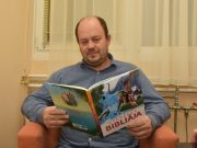 Gyerekbibliát ajándékoznak az óvodáknak…