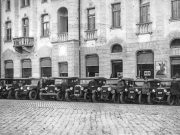 Szentes anno – Kurblival kezdték a taxisok…