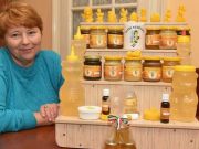A szentesi mézes bába, aki nyugdíj után talált rá új hivatására – Danyiné Hajdú Katalin