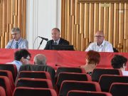 Csütörtökön ülésezik a testület…