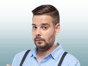 Július 27-én 20.30-kor (esőnap július 28-án) Kiss Ádám önálló estje „Világvégre”…