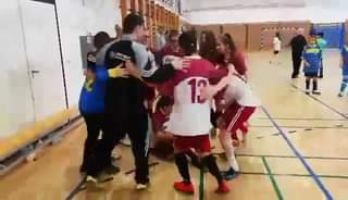 Így ünnepelték az U-18-as lányok a 3. helyelyezésüket a Start 2019-es Kupán Bord…