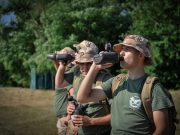 A diákok a 3. napot a természetben töltötték. Megtanulták a menedékek fajtáit, h…